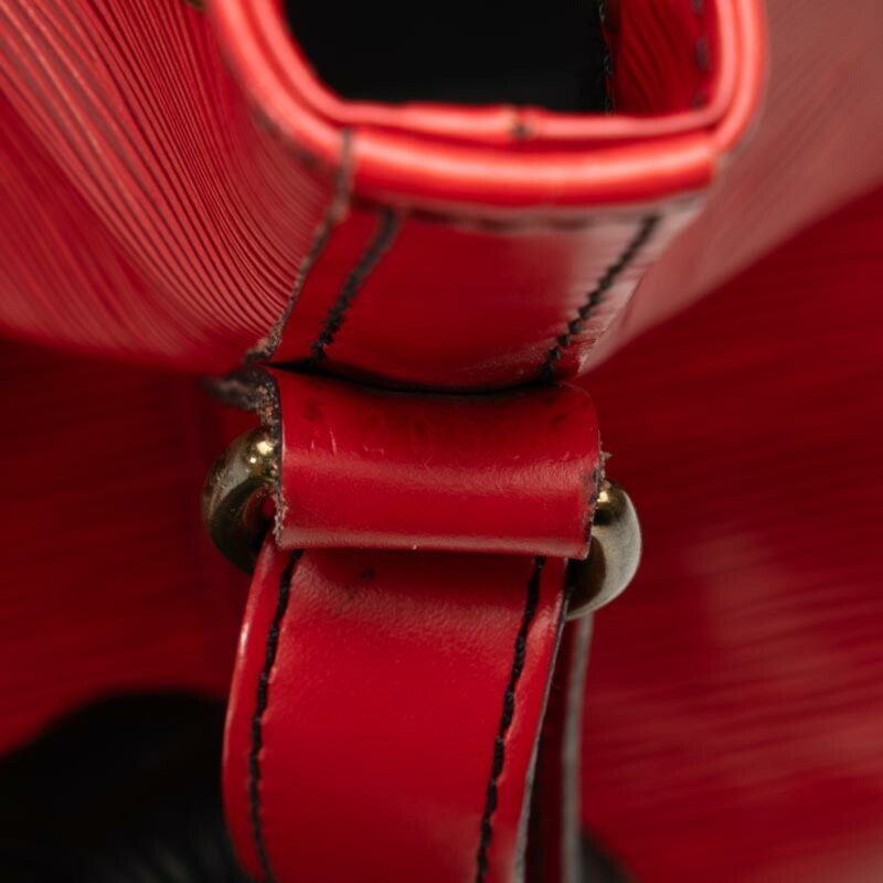 Louis Vuitton Noé  Leather Shoulder Bag - Barde - Image 6