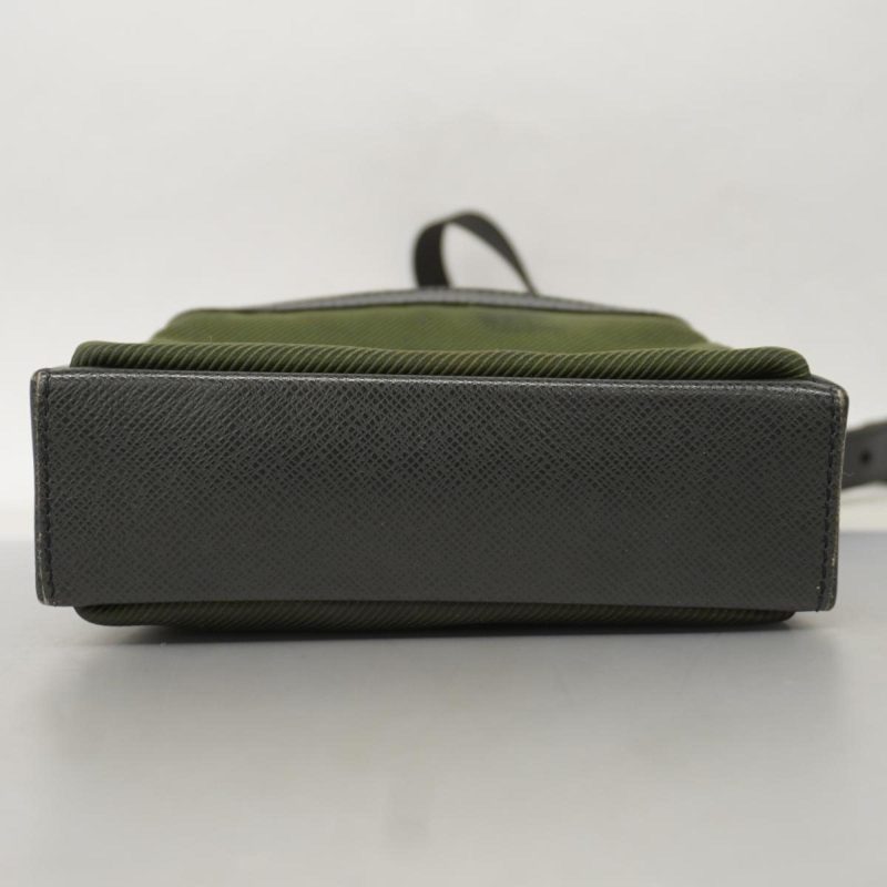 Louis Vuitton Sayan  Leather Shoulder Bag - Barde - Image 3