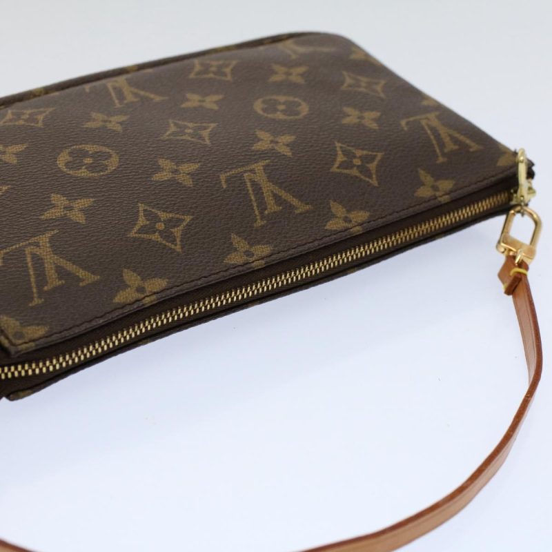 Louis Vuitton Pochette Accessoire  Canvas Clutch Bag - Barde - Image 4
