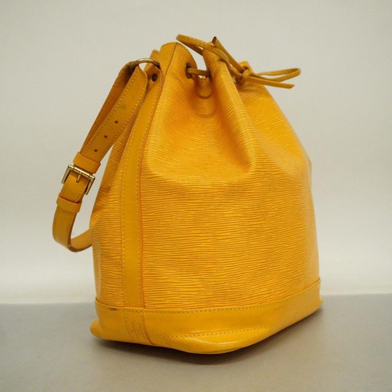 Louis Vuitton Noé  Leather Shoulder Bag - Barde - Image 4