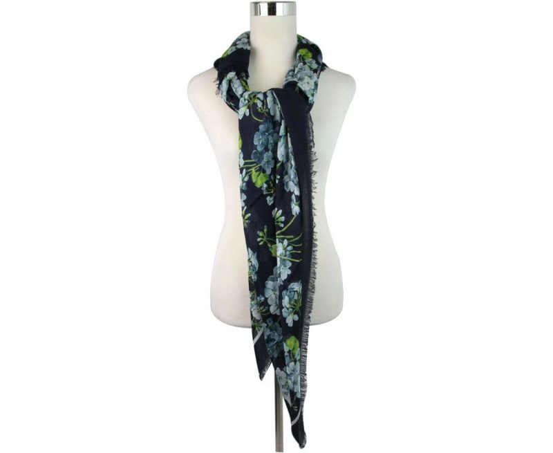 Gucci Women's  Modal / Silk With  Bloom Print Scarf - Barde - Image 6