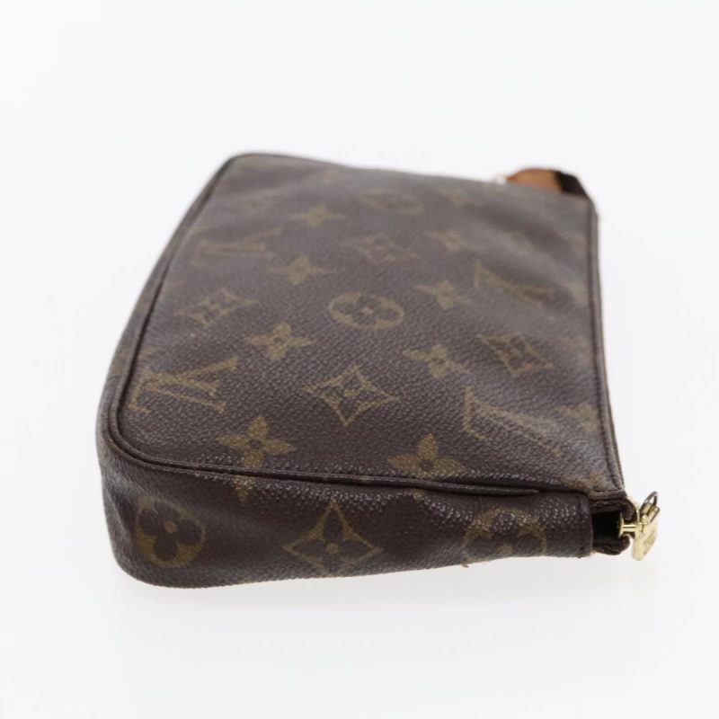 Louis Vuitton Pochette Accessoire  Canvas Clutch Bag - Barde - Image 4