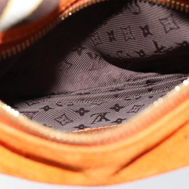Louis Vuitton Onatah  Suede Shoulder Bag - Barde - Image 5