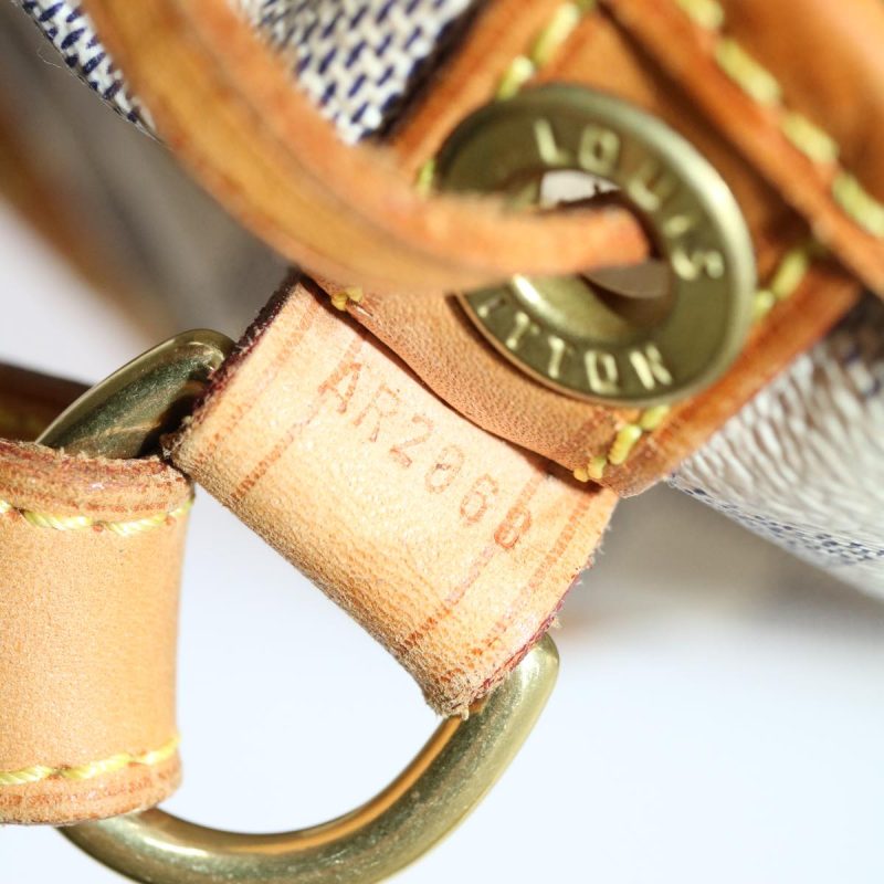 Louis Vuitton Noe  Canvas Shoulder Bag - Barde - Image 4