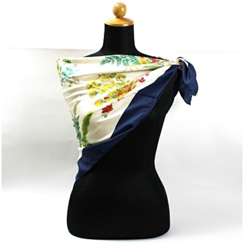 Gucci Navy  Silk Scarf (Pre-Owned) - Barde - Image 2