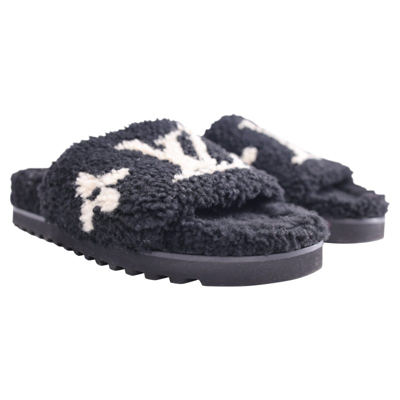 Louis Vuitton Shearling Bom Dia Flate Mule in Black Wool - Barde - Image 4