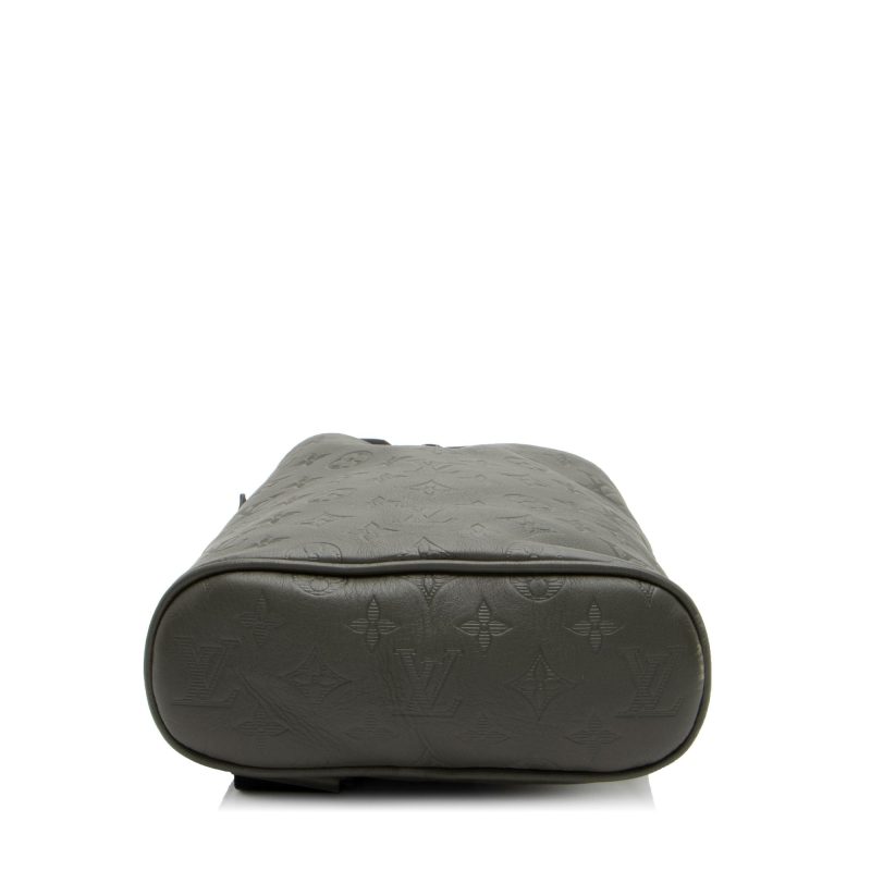 Louis Vuitton Monogram Shadow Chalk Sling Bag - Barde - Image 4
