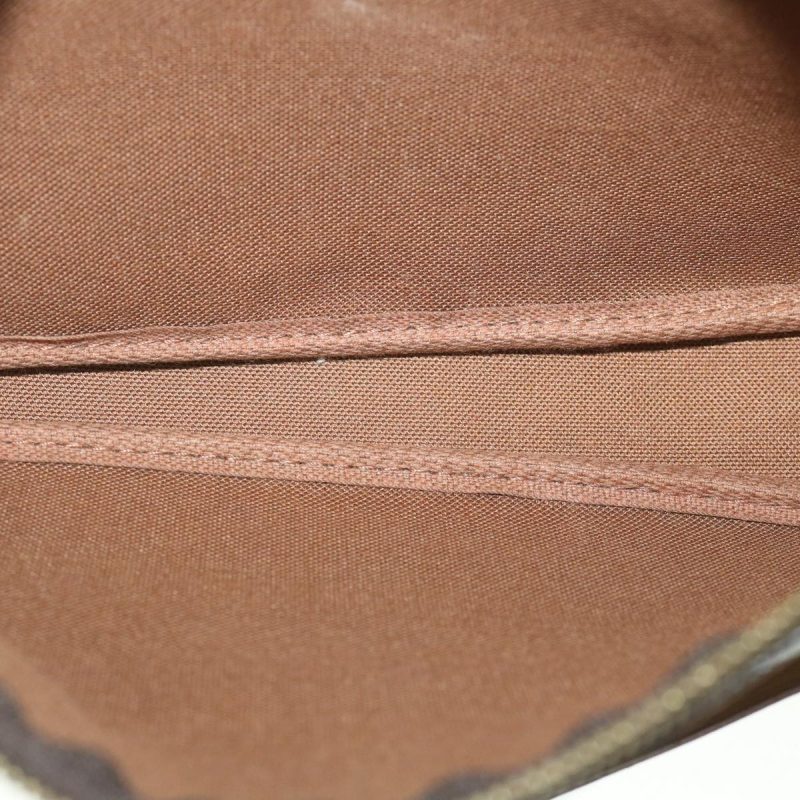 Louis Vuitton Pochette Accessoire  Canvas Clutch Bag - Barde - Image 5