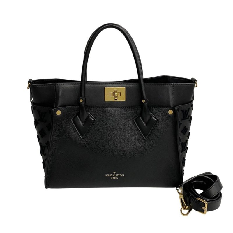 Louis Vuitton On My Side  Leather Handbag - Barde