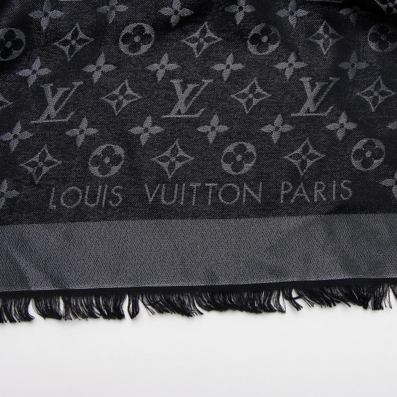 Louis Vuitton Silk Lurex Wool Monogram Shine Shawl - Barde - Image 4