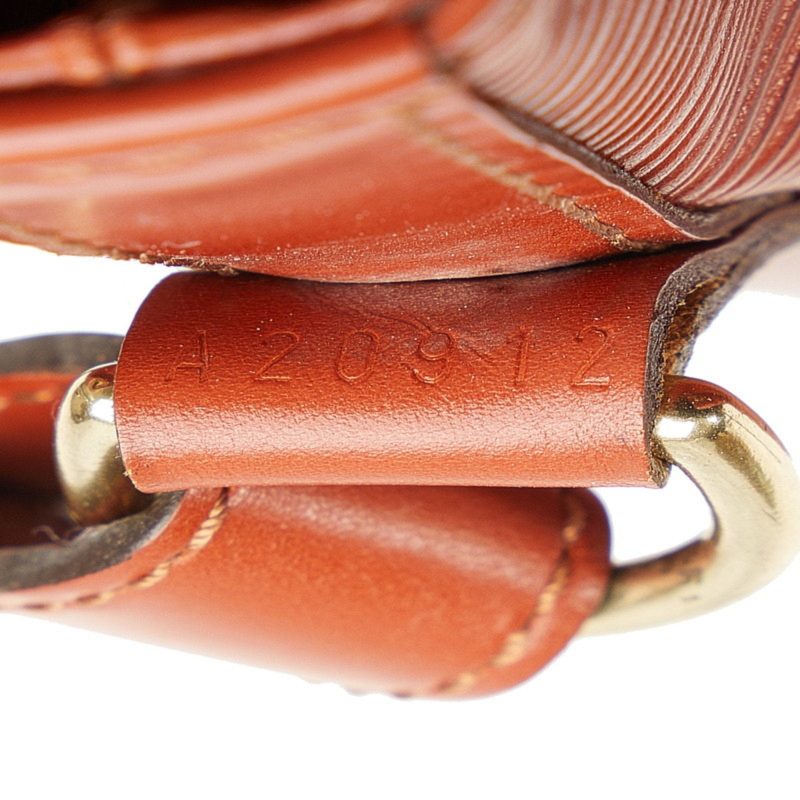 Louis Vuitton Petit Noé  Leather Shoulder Bag - Barde - Image 6
