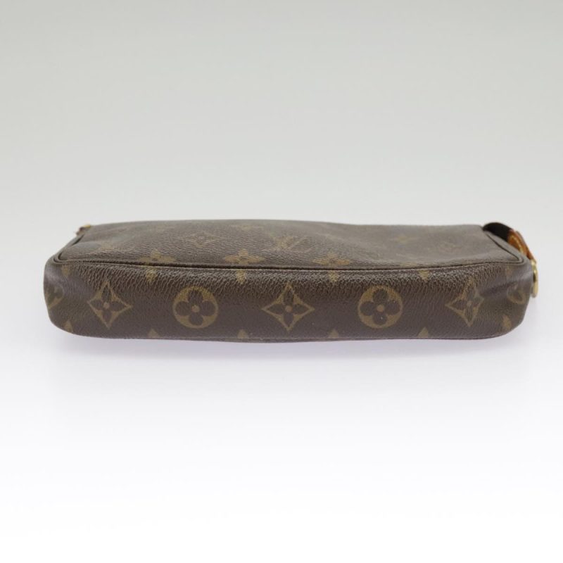 Louis Vuitton Pochette Accessoire  Canvas Clutch Bag - Barde - Image 5