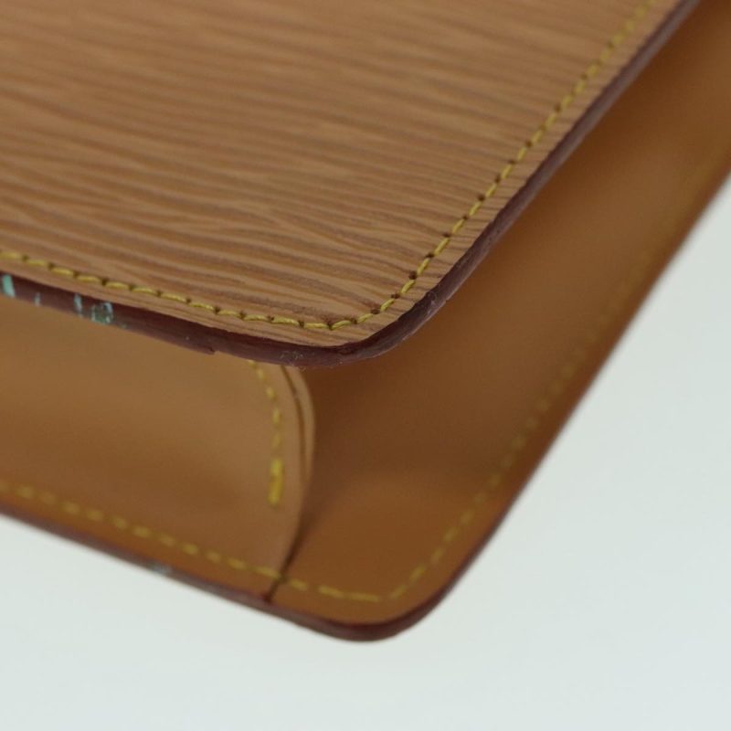 Louis Vuitton Montaigne  Leather Clutch Bag - Barde - Image 6