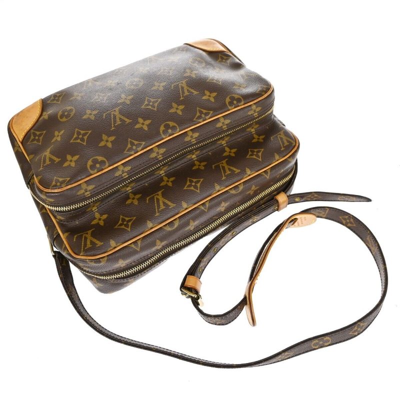 Louis Vuitton Nile  Canvas Shoulder Bag - Barde - Image 4
