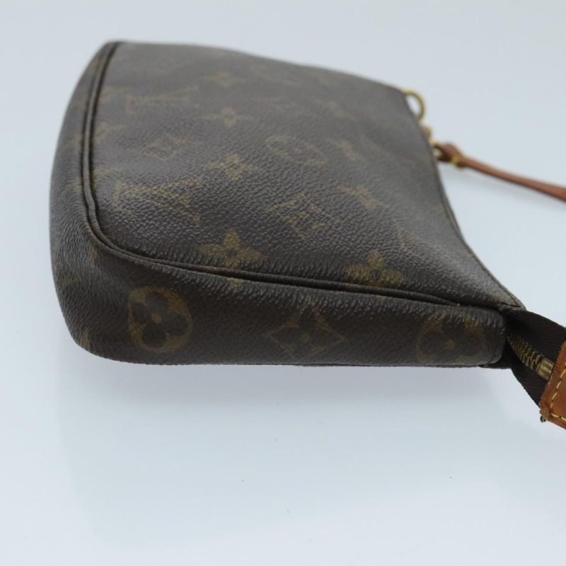 Louis Vuitton Pochette Accessoire  Canvas Clutch Bag - Barde - Image 3