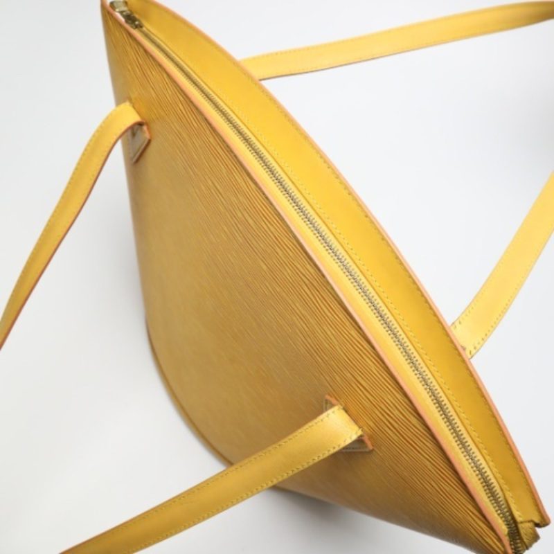 Louis Vuitton Saint Jacques  Leather Shoulder Bag - Barde - Image 4