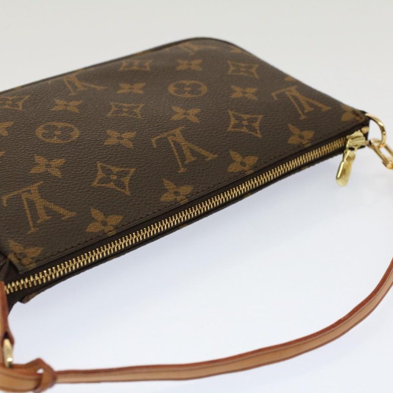 Louis Vuitton Pochette Accessoire  Canvas Clutch Bag - Barde - Image 4