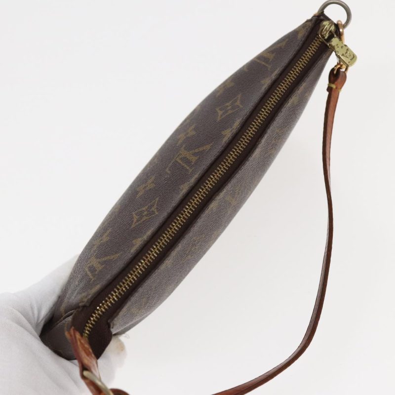 Louis Vuitton Pochette Accessoire  Canvas Clutch Bag - Barde - Image 4