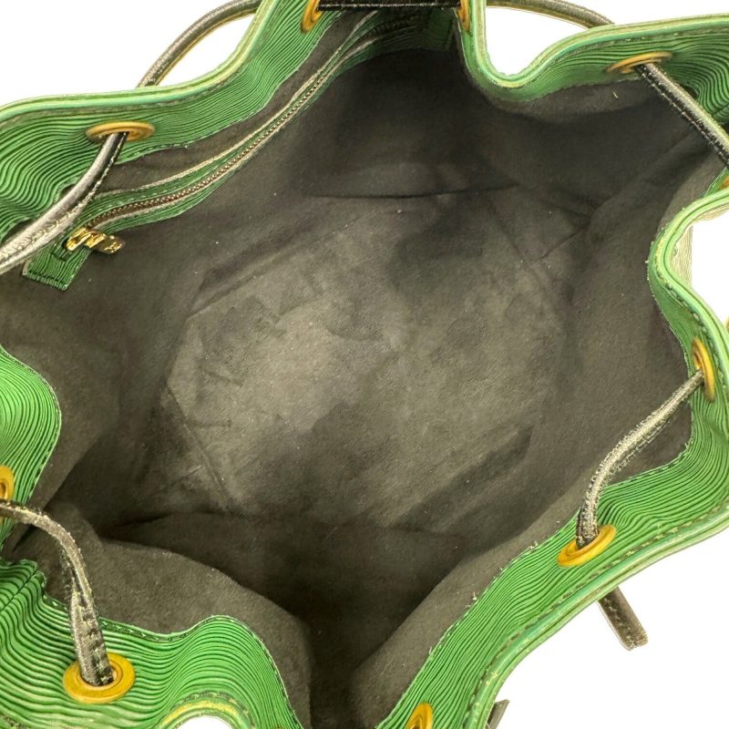 Louis Vuitton Petit Noé  Leather Shoulder Bag - Barde - Image 5