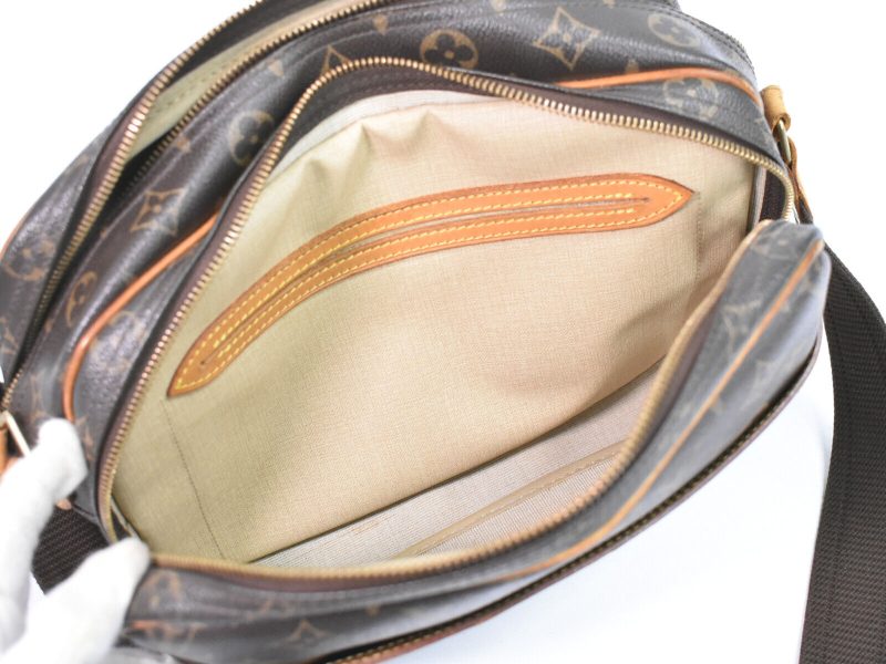Louis Vuitton Reporter  Canvas Shoulder Bag - Barde - Image 6
