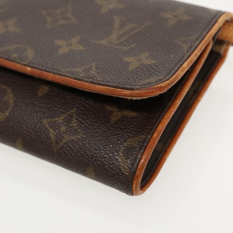 Louis Vuitton Pochette Twin  Canvas Clutch Bag - Barde - Image 6