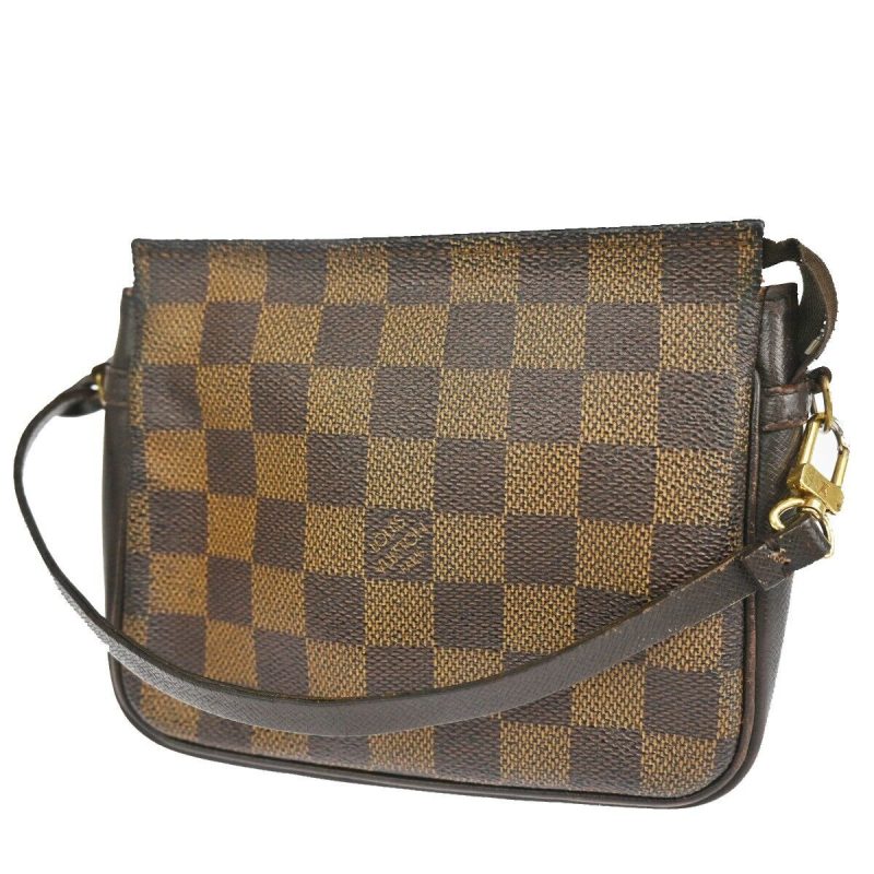 Louis Vuitton Trousse Makeup  Canvas Clutch Bag - Barde
