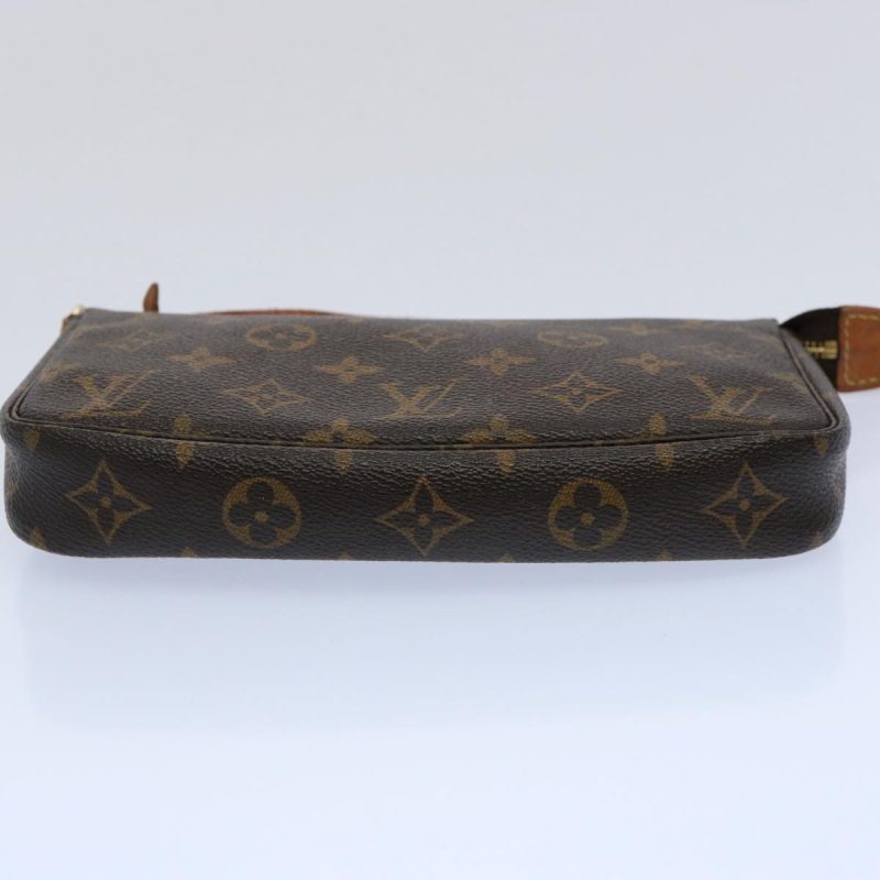 Louis Vuitton Pochette Accessoire  Canvas Clutch Bag - Barde - Image 3
