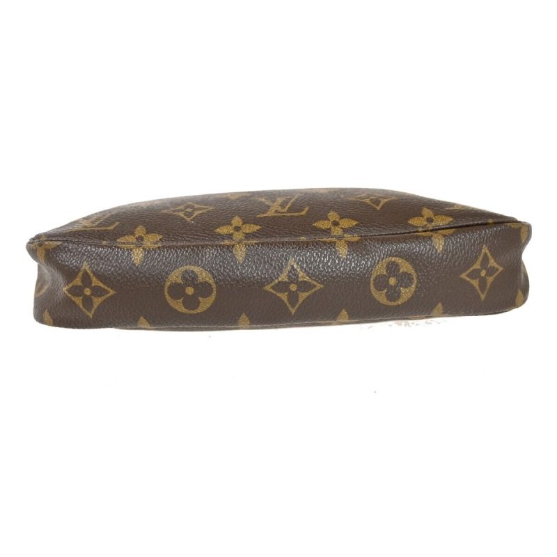 Louis Vuitton Pochette Accessoire  Canvas Clutch Bag - Barde - Image 3