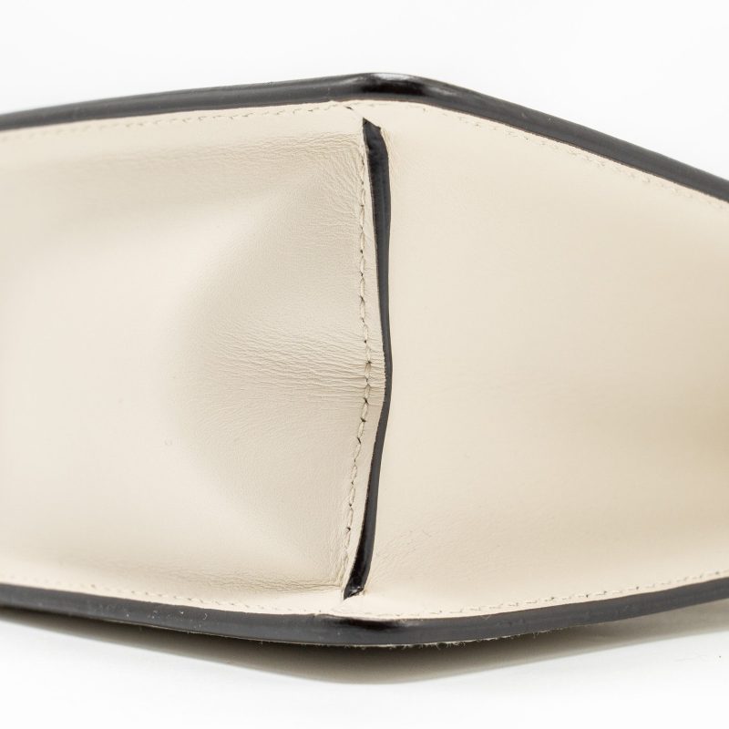 Gucci Medium Sylvie Bag calfskin white GHW - Barde - Image 7