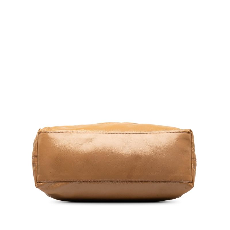 Gucci Medium Patent Soho Chain Tote (SHG-jrt6iJ) - Barde - Image 4