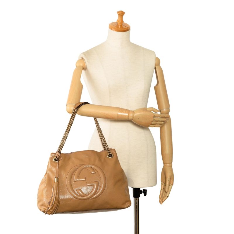 Gucci Medium Patent Soho Chain Tote (SHG-jrt6iJ) - Barde - Image 5
