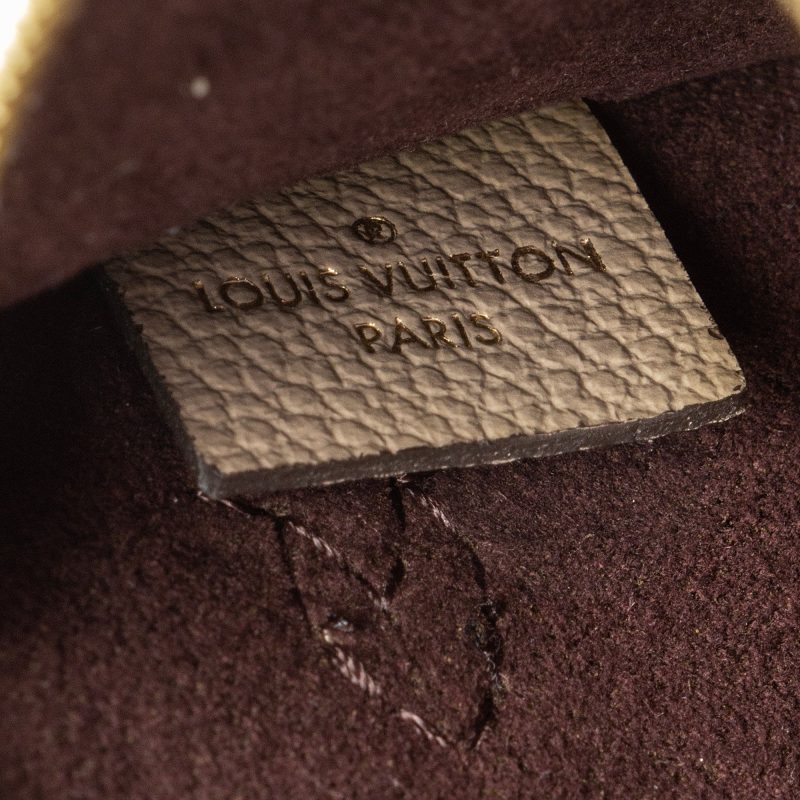 Louis Vuitton Giant Monogram Empreinte Neverfull MM Pochette (SHF-23151) - Barde - Image 5