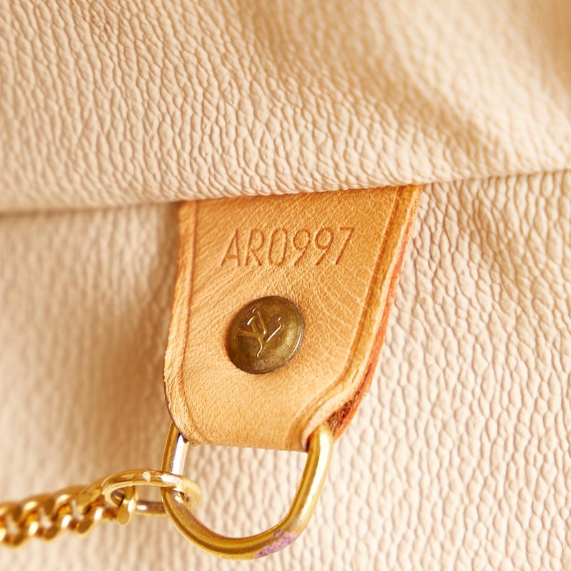 Louis Vuitton Monogram Bucket (SHG-36449) - Barde - Image 9