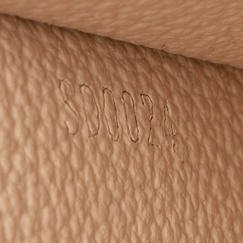 Louis Vuitton Monogram Canvas Cosmetic Pouch (SHF-22545) - Barde - Image 5