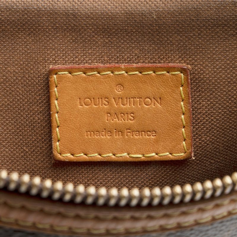 Louis Vuitton Monogram Canvas Odeon PM Shoulder Bag (SHF-22536) - Barde - Image 8