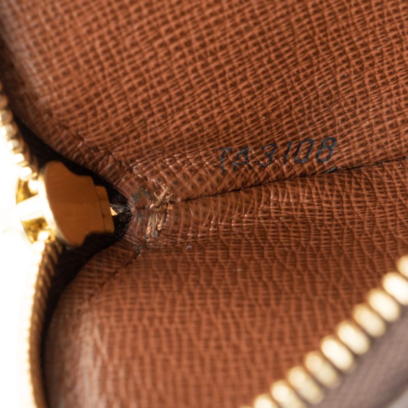 Louis Vuitton Monogram Canvas Round Coin Pouch (SHF-22814) - Barde - Image 7