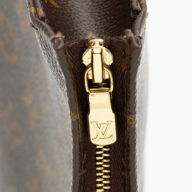 Louis Vuitton Monogram Canvas Toiletry Pouch 26 (SHF-23146) - Barde - Image 7