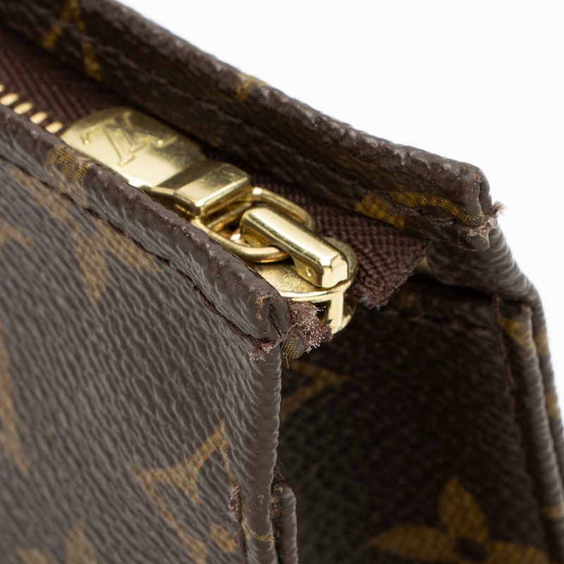 Louis Vuitton Monogram Canvas Toiletry Pouch 26 (SHF-23146) - Barde - Image 9