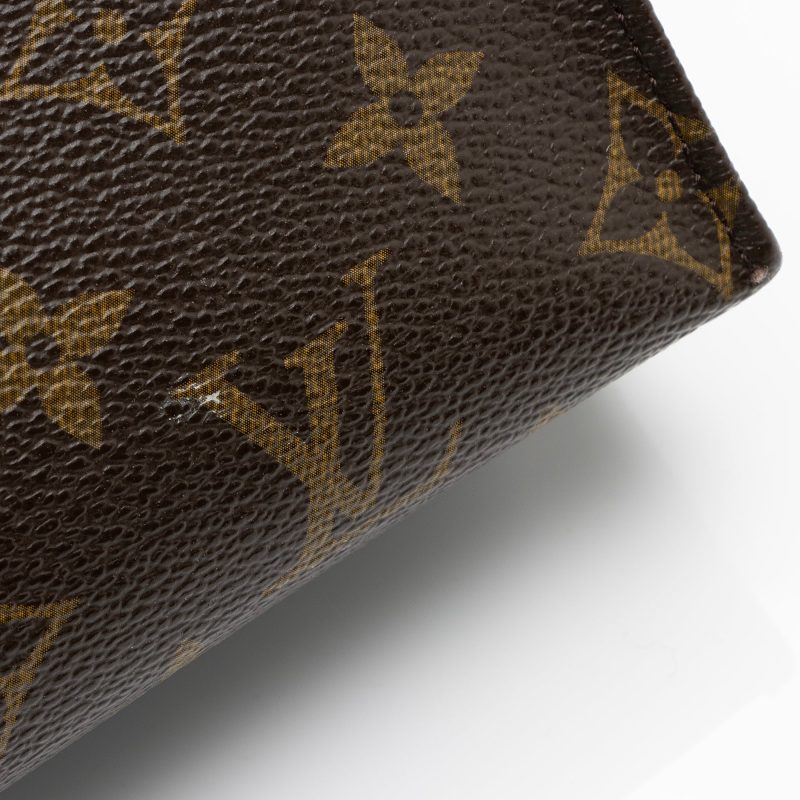 Louis Vuitton Monogram Canvas Toiletry Pouch 26 (SHF-23146) - Barde - Image 10