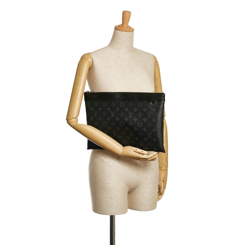 Louis Vuitton Monogram Eclipse Discovery Pochette GM (SHG-37297) - Barde - Image 10