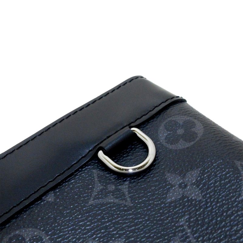 Louis Vuitton Monogram Eclipse Discovery Pochette GM (SHG-37297) - Barde - Image 5