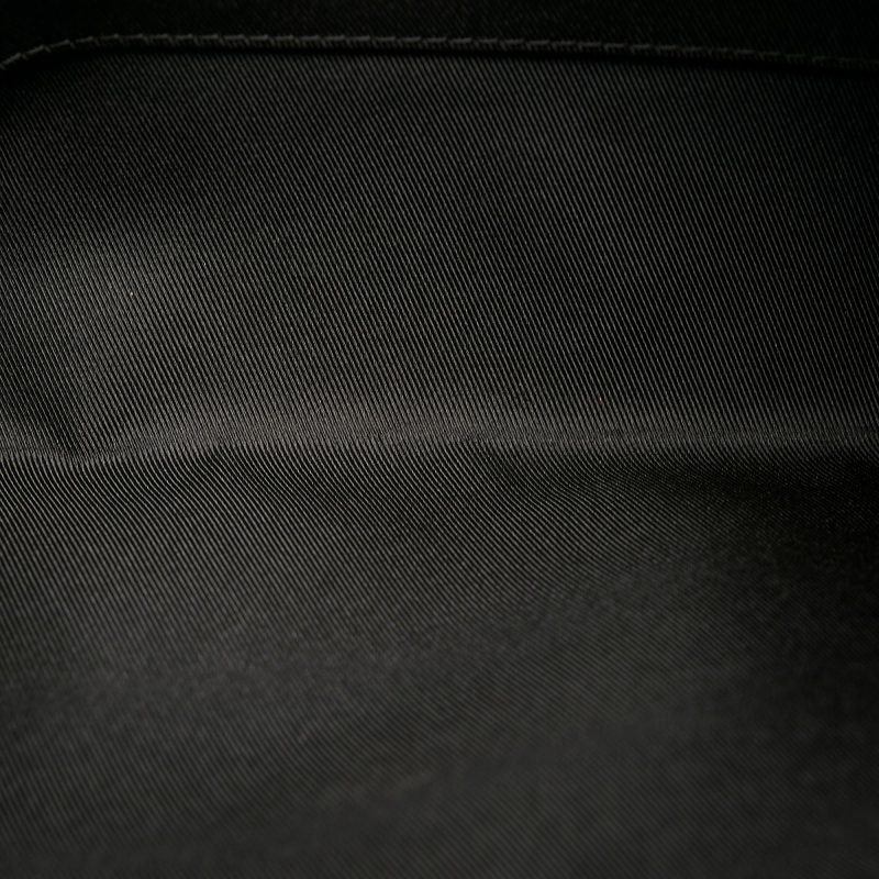 Louis Vuitton Monogram Eclipse Discovery Pochette (SHG-36519) - Barde - Image 6