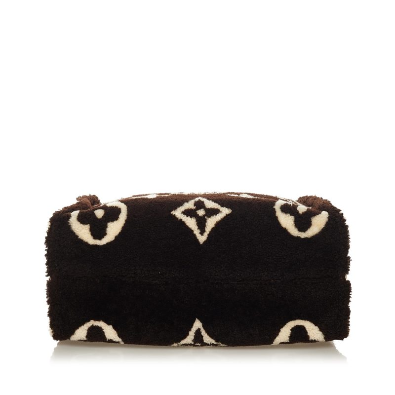 Louis Vuitton Monogram Giant Shearling Teddy Onthego GM (SHG-37287) - Barde - Image 4