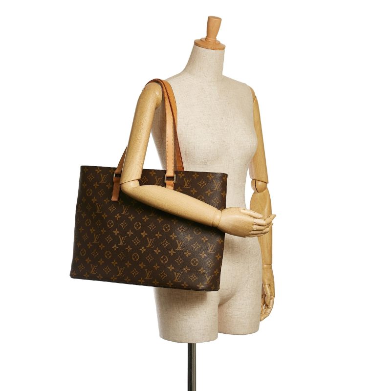 Louis Vuitton Monogram Luco (SHG-34569) - Barde - Image 5