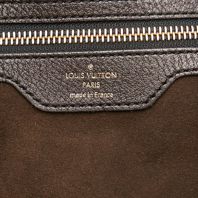 Louis Vuitton Monogram Mahina Hobo (SHG-37020) - Barde - Image 7