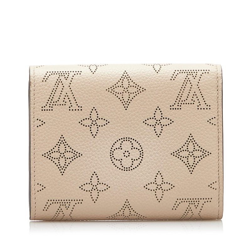 Louis Vuitton Monogram Mahina Iris Compact Wallet (SHG-35329) - Barde - Image 3