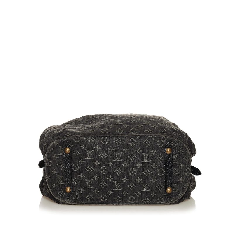 Louis Vuitton Monogram Mahina XL (SHG-36295) - Barde - Image 4