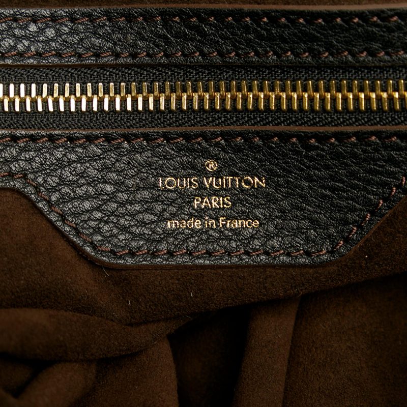 Louis Vuitton Monogram Mahina XL (SHG-36555) - Barde - Image 7