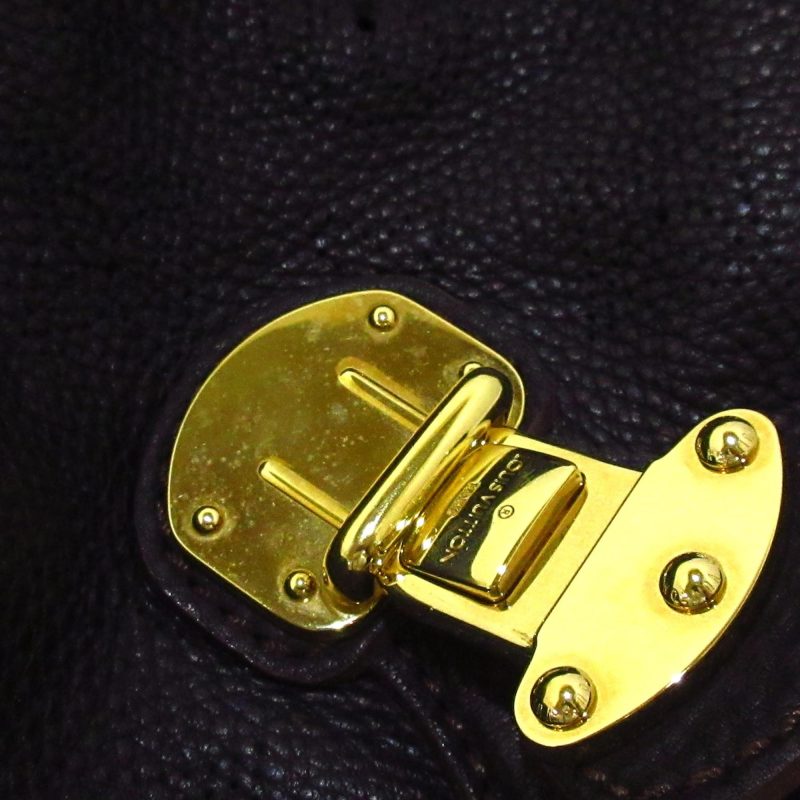 Louis Vuitton Monogram Mahina XS (SHG-36376) - Barde - Image 10