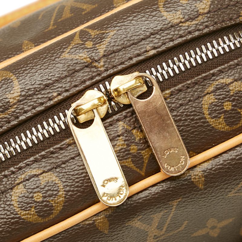 Louis Vuitton Monogram Manhattan PM (SHG-37980) - Barde - Image 9